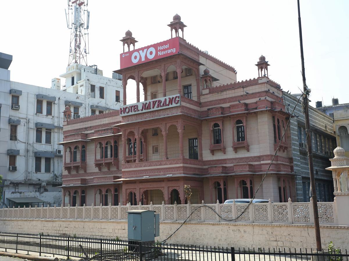 Oyo 7880 Hotel Navrang Kota  Extérieur photo